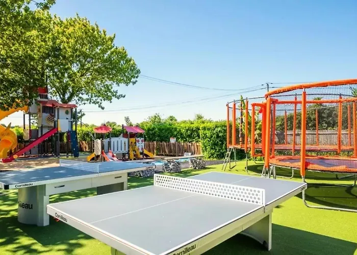 Zecamping 4 A 3Km De La Plage Club Enfant Piscine Couverte Animations אתר קמפינג אולון-סור-מר